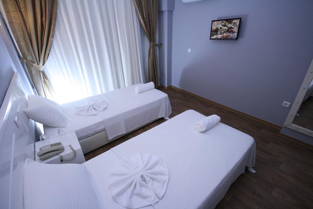 Adrian Beach Hotel Fethiye Exterior foto