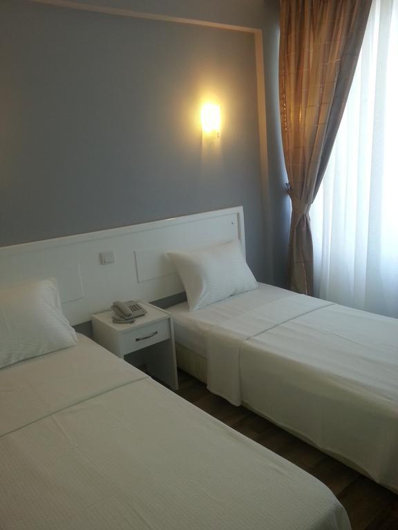 Adrian Beach Hotel Fethiye Zimmer foto